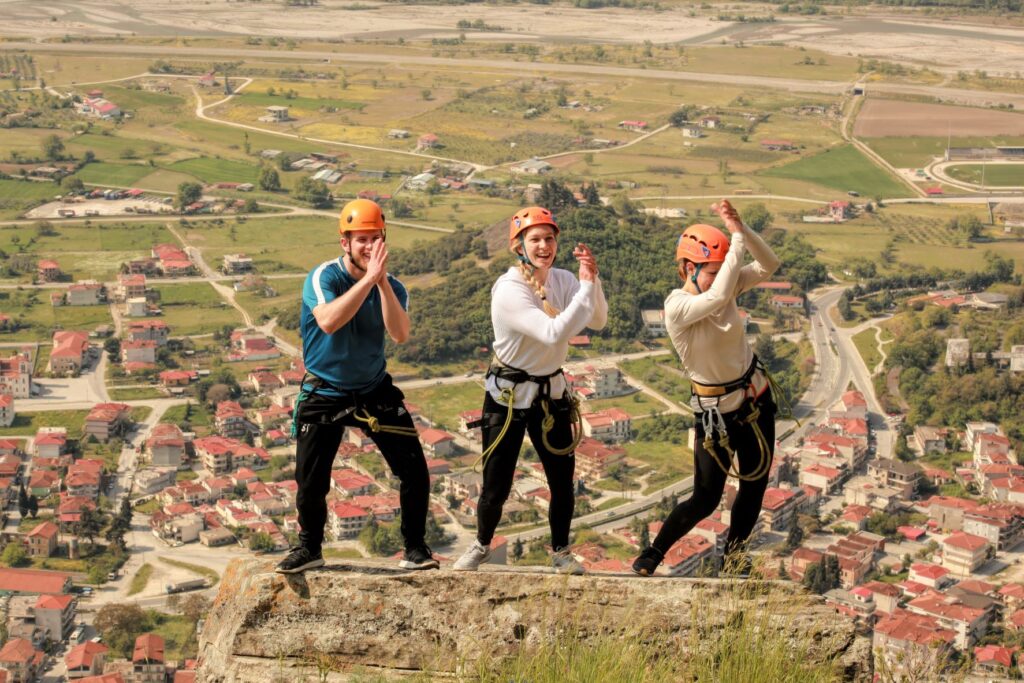 scrambling-hiking-Great-Saint