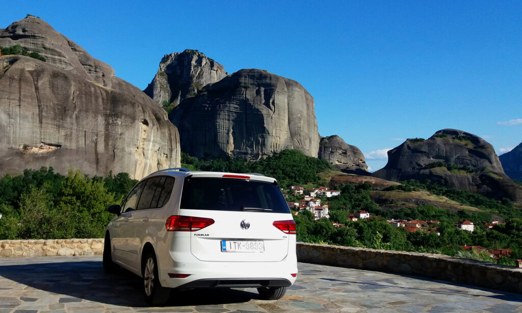 Bus-car-Touran