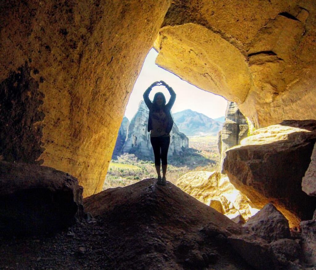 hermit-caves-hiking-tour