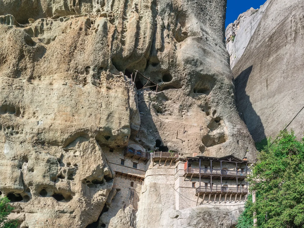 Hermit-caves-susnet-train-tour