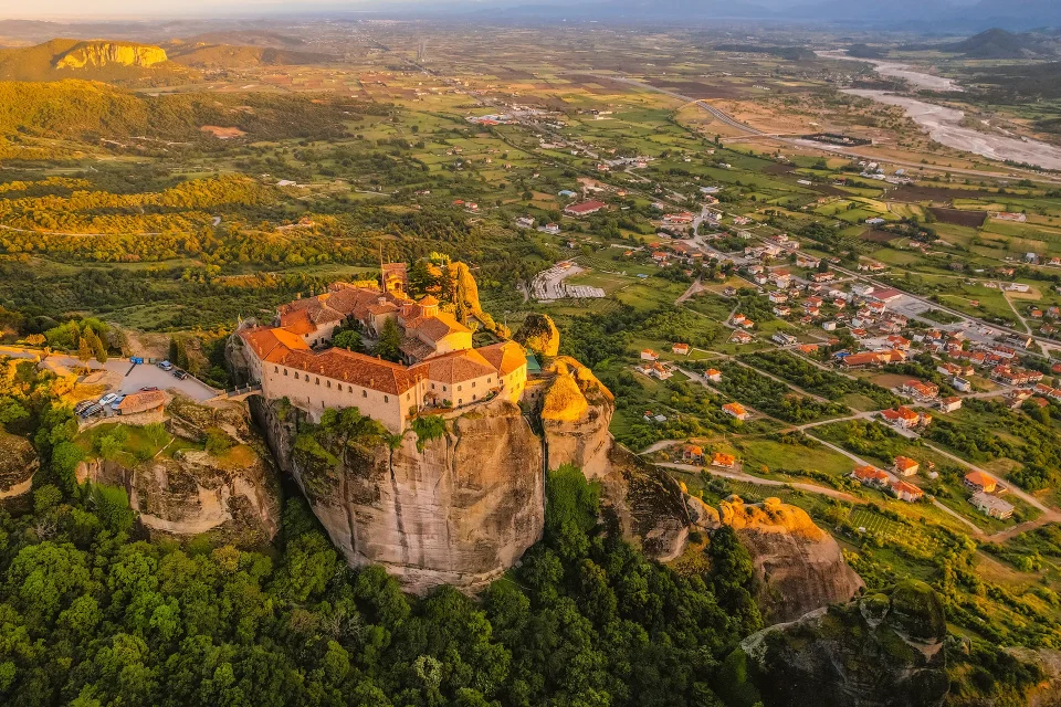 Monasteries opening Hours and Days