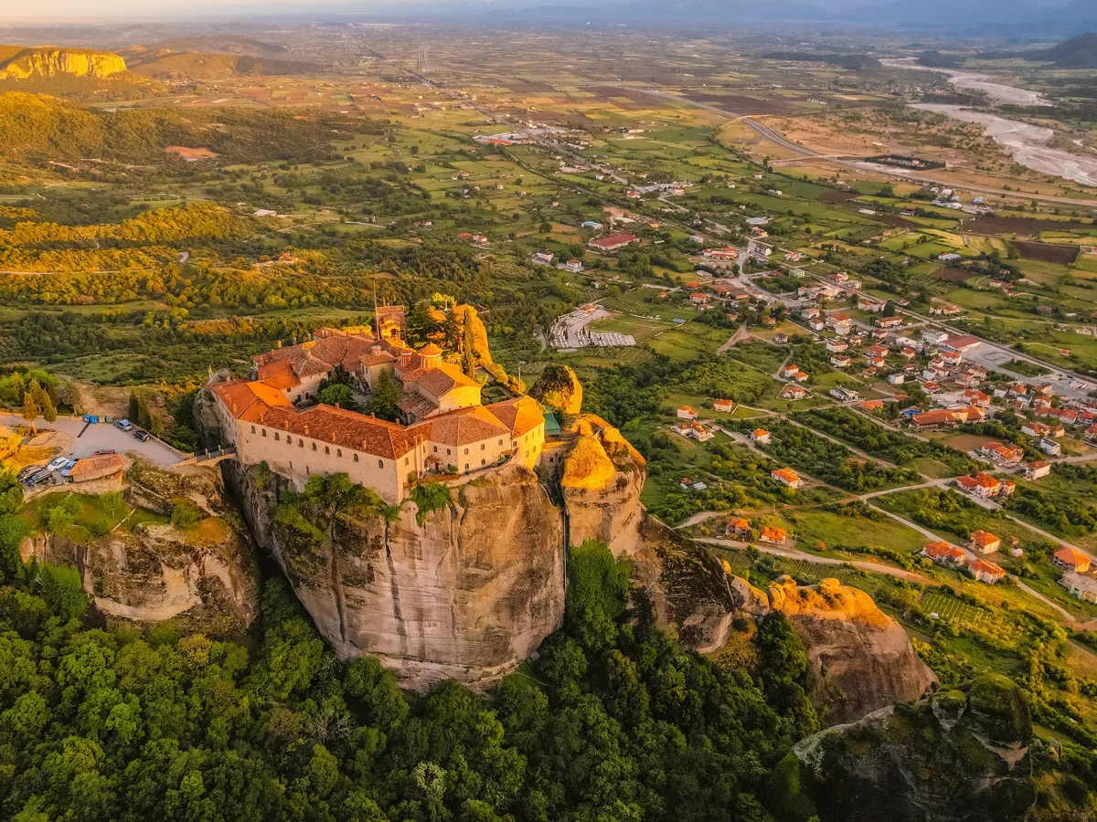 Monasteries opening Hours and Days