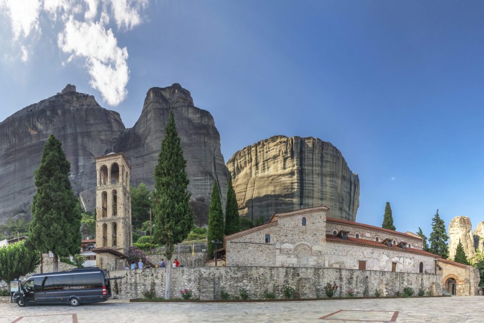 archaeological sites near meteora