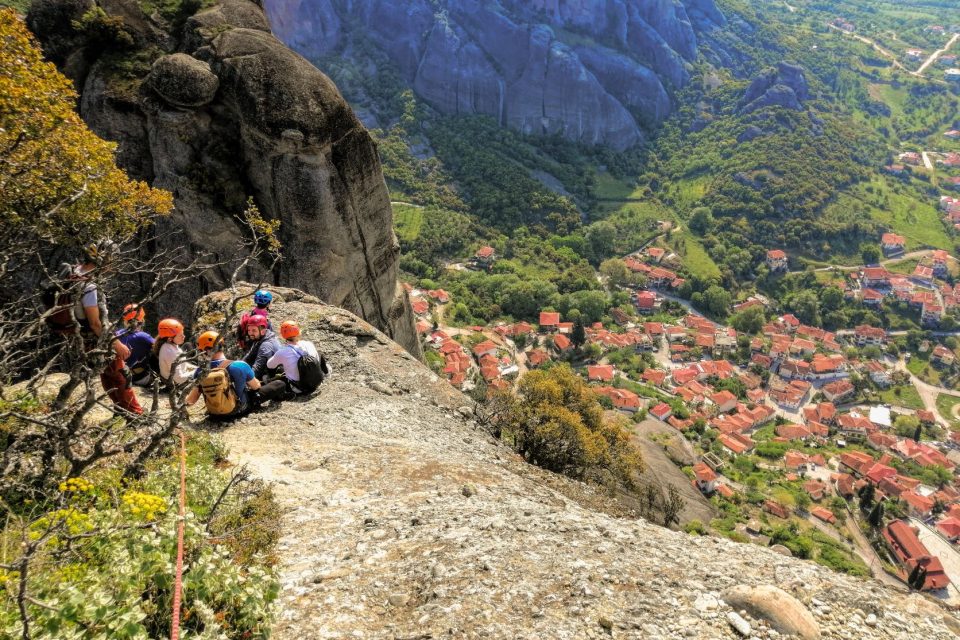 scrambling-hiking-Great-Saint