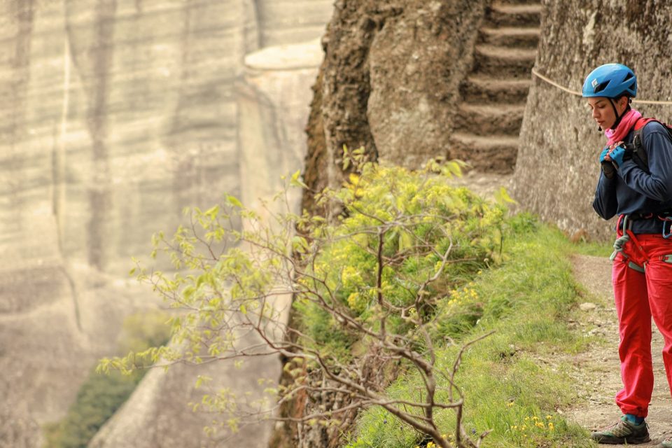 scrambling-great-saint-3-cropped
